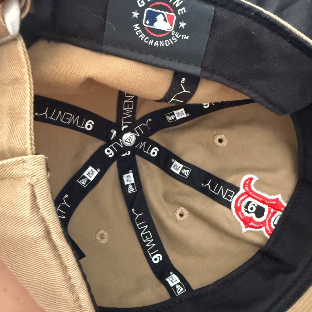 Boston Red Socks New Era Tan Cap- Genuine Merchandise - Picture 5 of 11